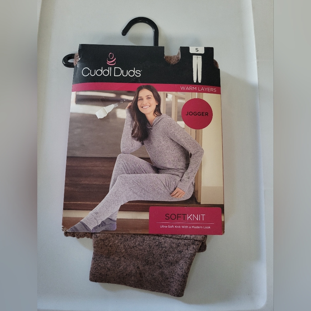 Cuddl Duds SoftKnit Jogger in Brown